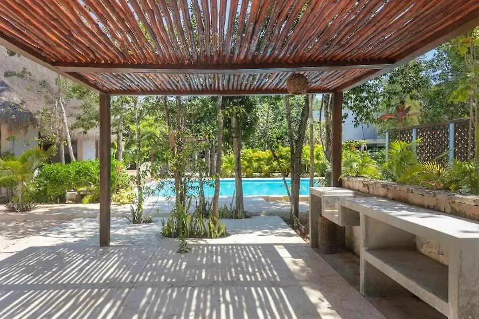 4Br Jungle Villa With Jacuzzi In Private Gated Community Tulum 0*,  Mexico