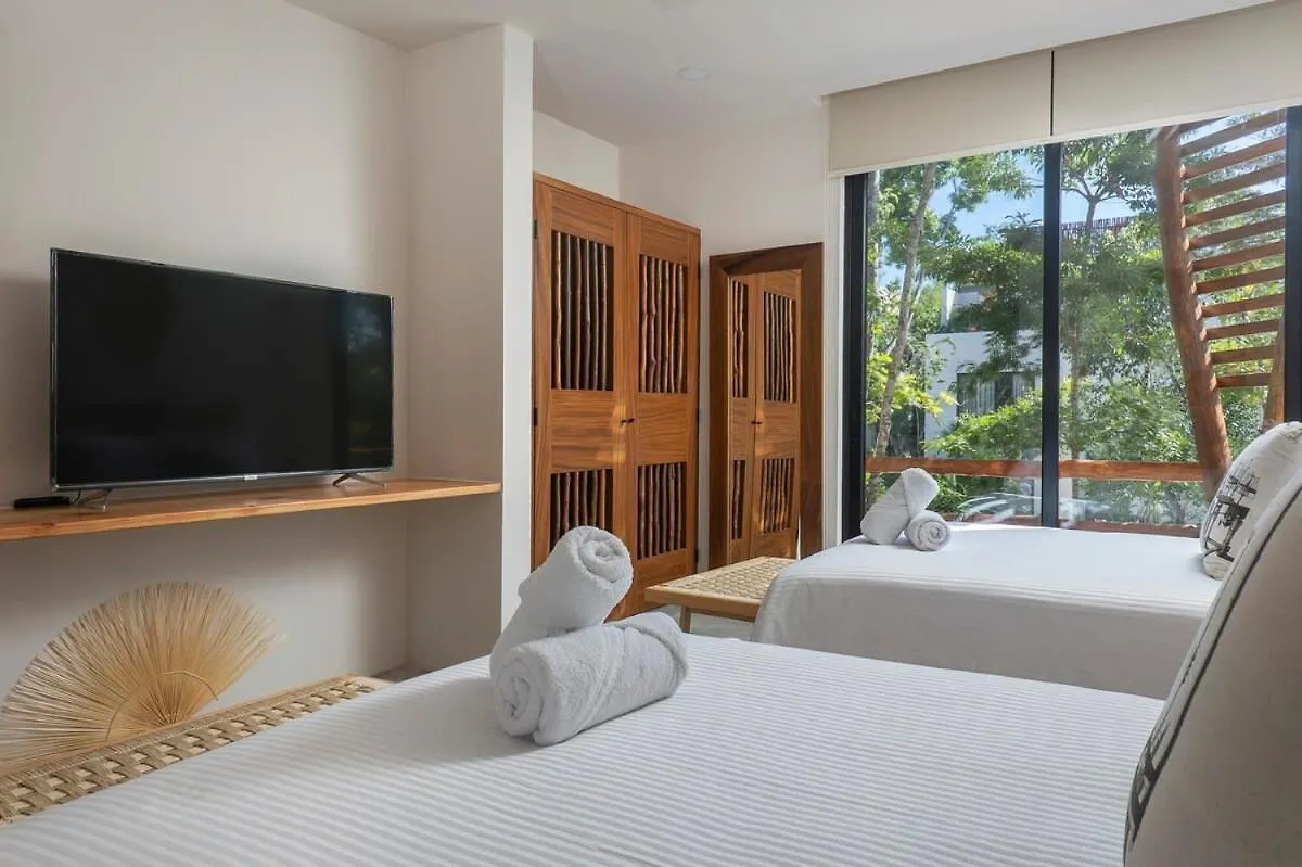 4Br Jungle Villa With Jacuzzi In Private Gated Community Tulum 0*,  Mexico