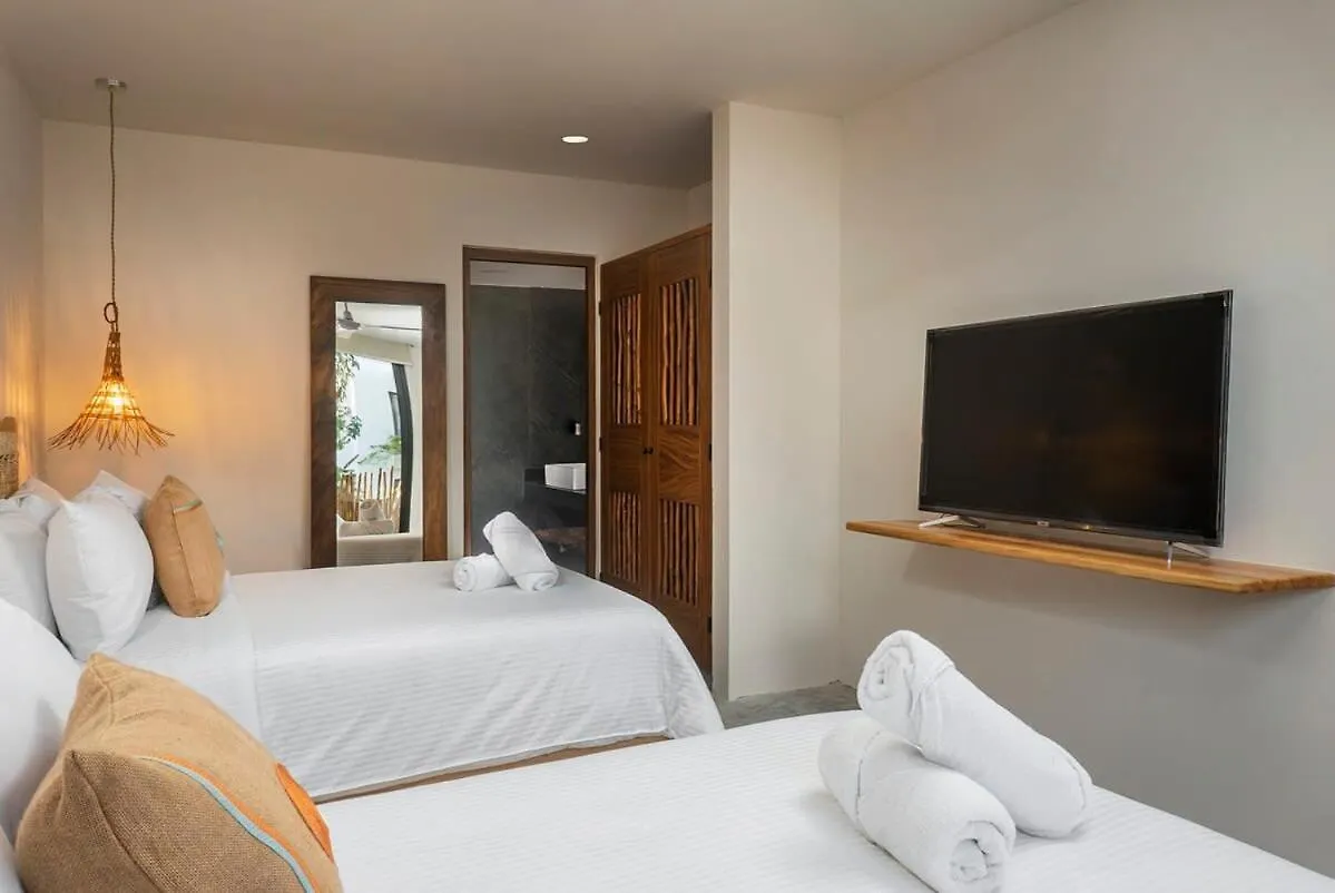 4Br Jungle Villa With Jacuzzi In Private Gated Community Tulum