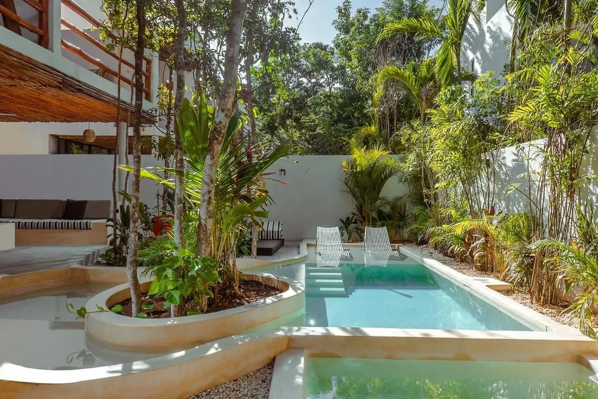 4Br Jungle Villa With Jacuzzi In Private Gated Community Tulum